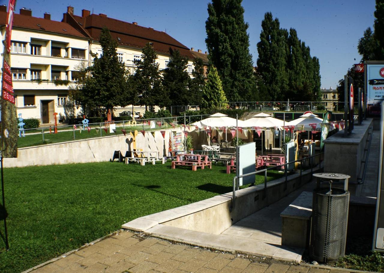 Deak Apartman Sopron Exterior photo